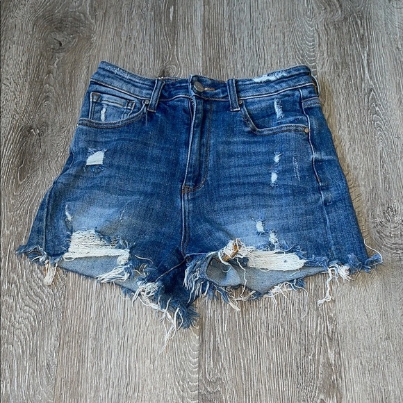 Risen size medium stretchy Distressed Blue Denim Shorts jeans - Picture 1 of 8